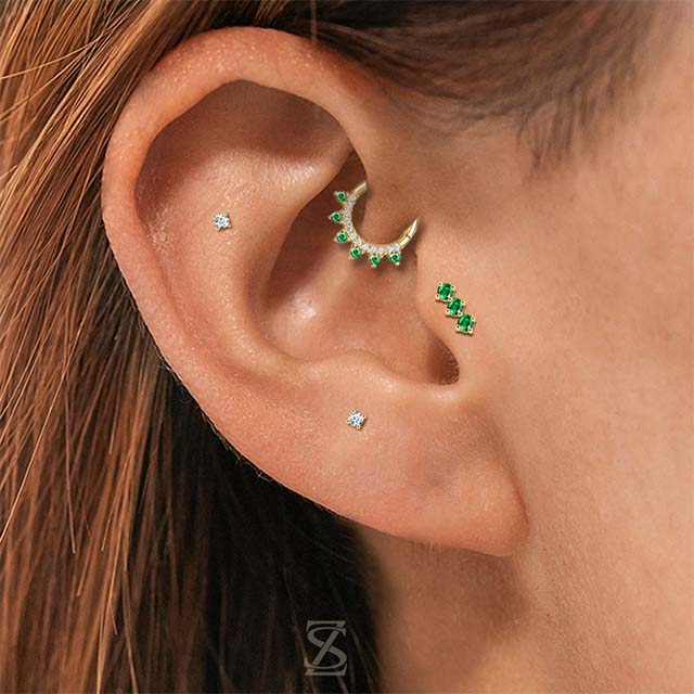 Conch Green Zircon Earpiercings Professional Ear Piercing Factory
