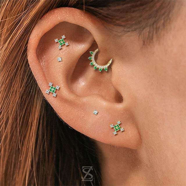Pretty Gold Ear Piercings Jewelry Helix Cartilage Piercing Jewelry Design